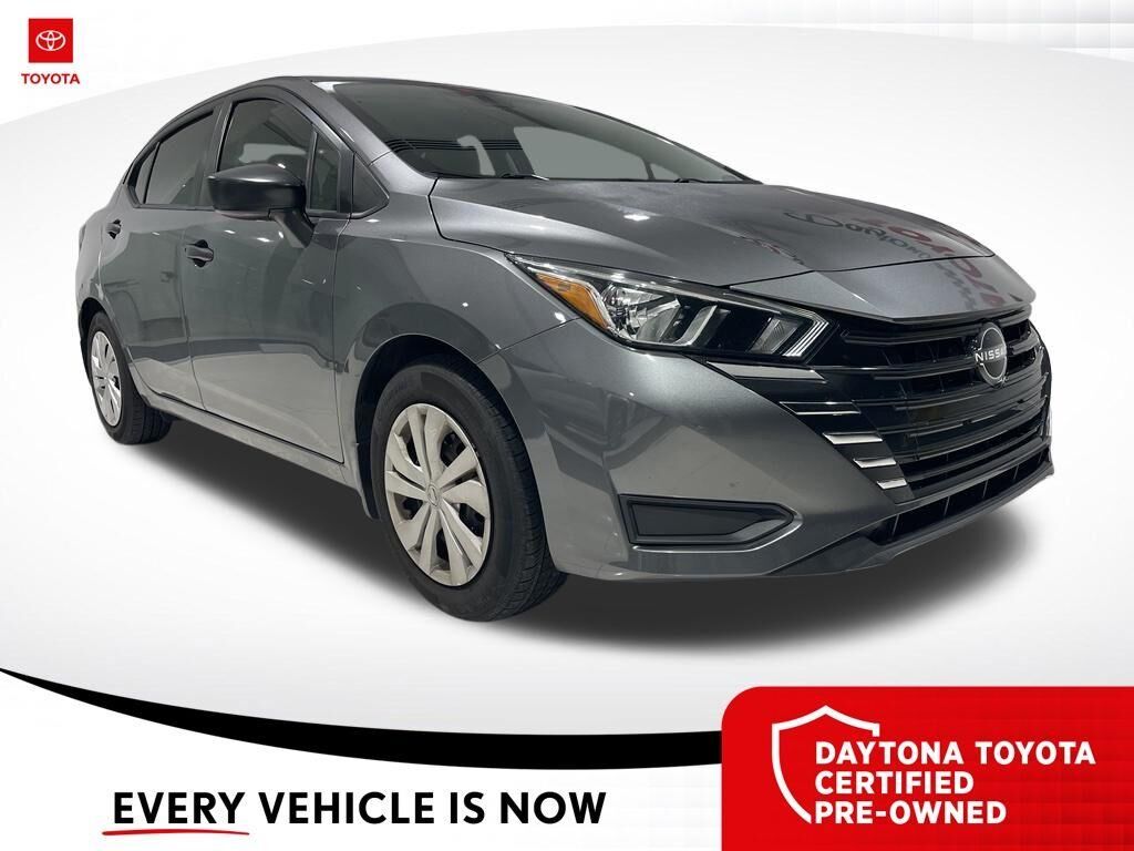 2024 Nissan Versa S — photo 1 of 26
