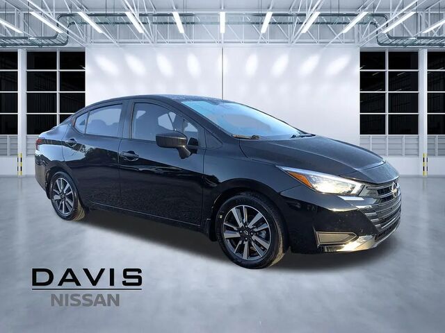 2025 Nissan Versa S