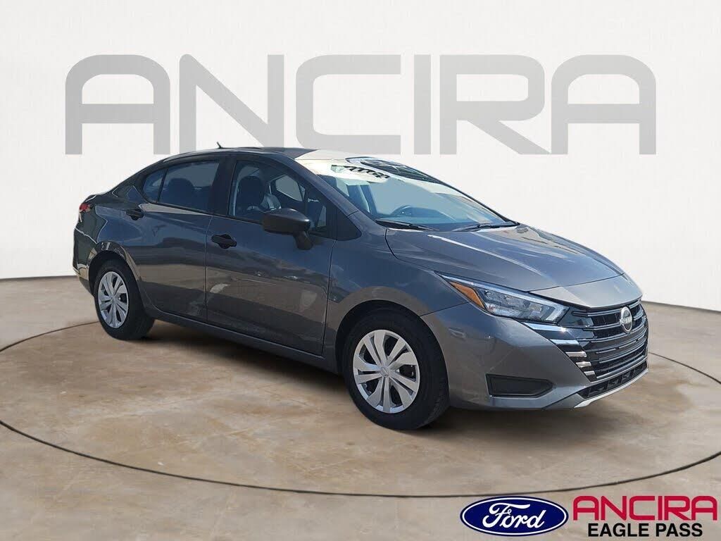 2025 Nissan Versa S — photo 1 of 1