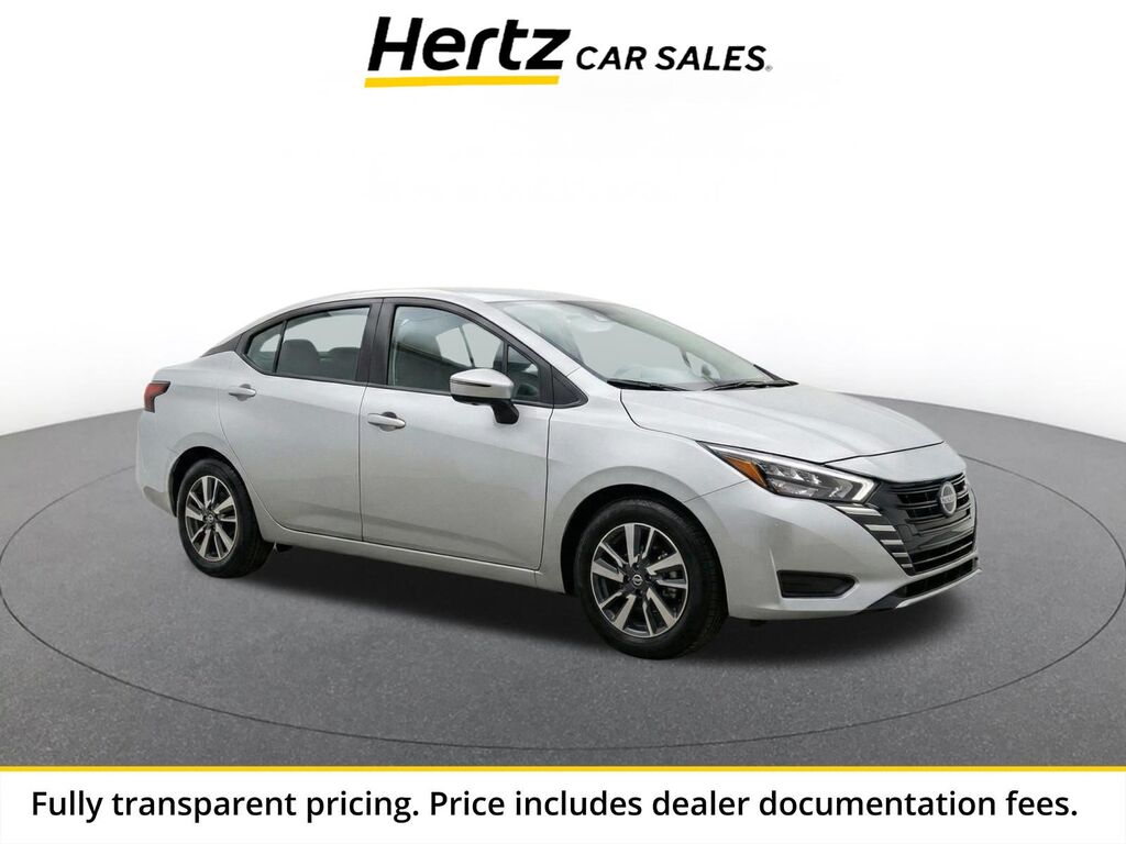 2025 Nissan Versa SV — photo 1 of 24