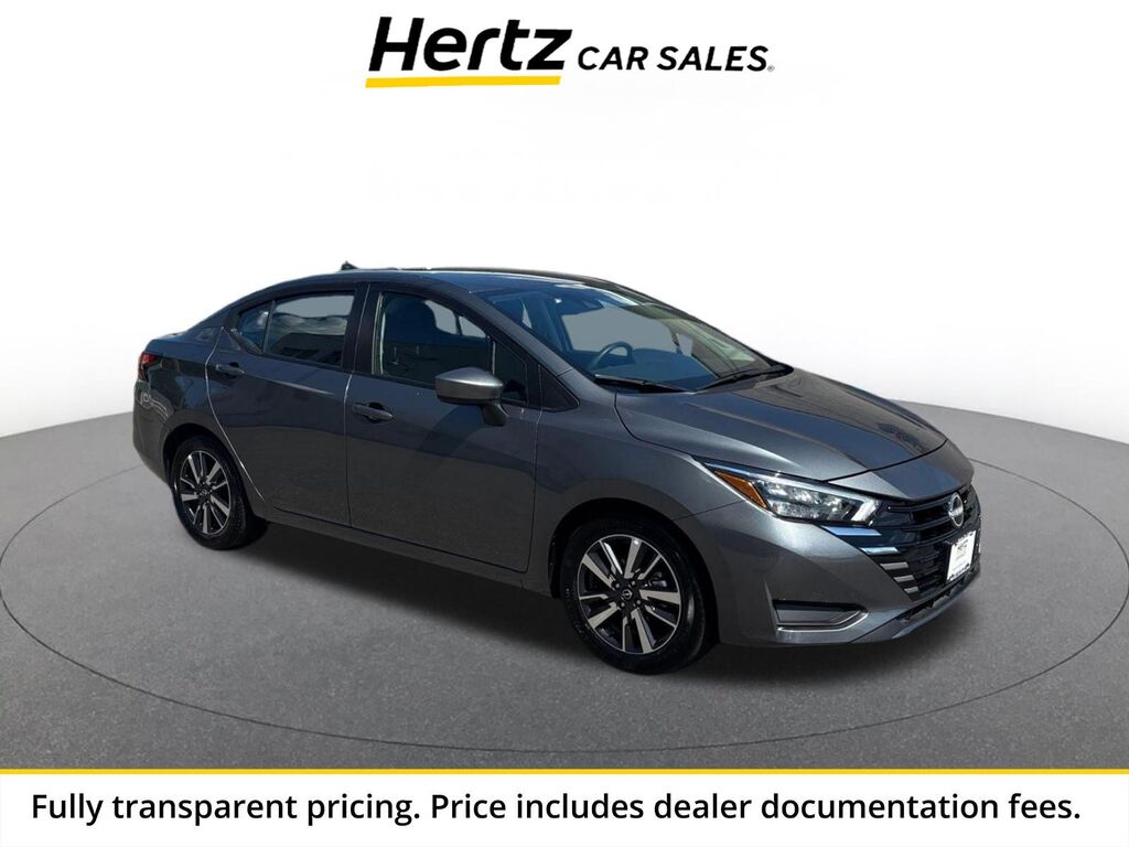 2025 Nissan Versa SV — photo 1 of 13
