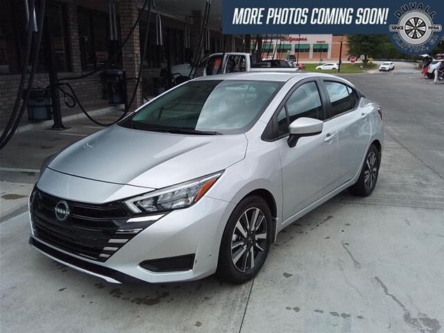 2025 Nissan Versa SV — photo 1 of 2