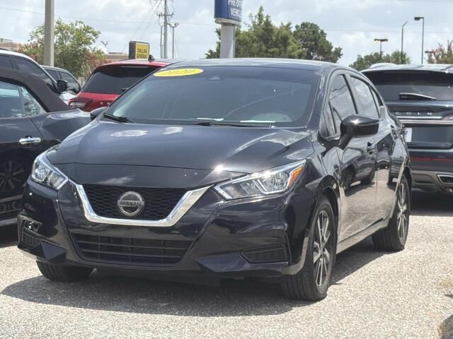 2020 Nissan Versa SV — photo 1 of 1