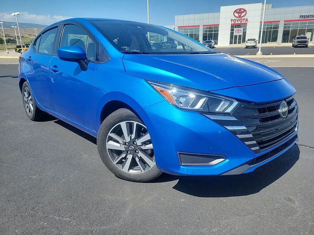2024 Nissan Versa SV — photo 1 of 44