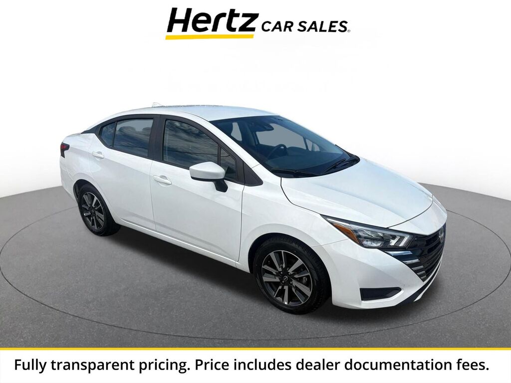 2025 Nissan Versa SV — photo 1 of 25