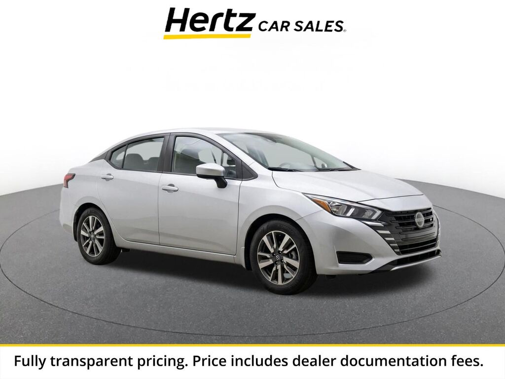 2025 Nissan Versa SV — photo 1 of 23