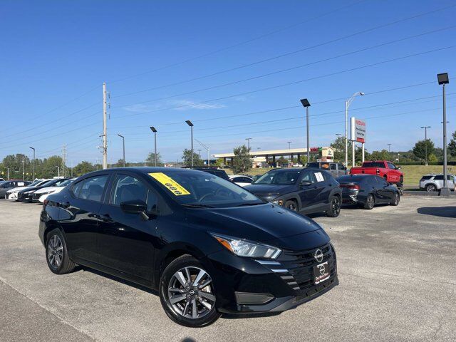 2023 Nissan Versa SV