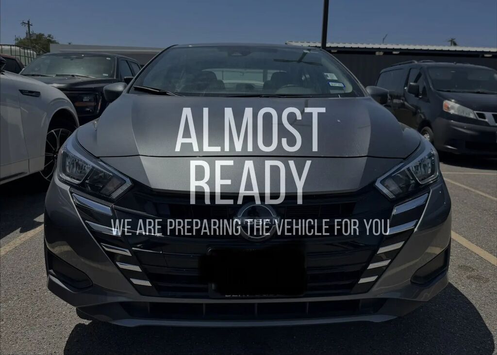2024 Nissan Versa SV — photo 1 of 13