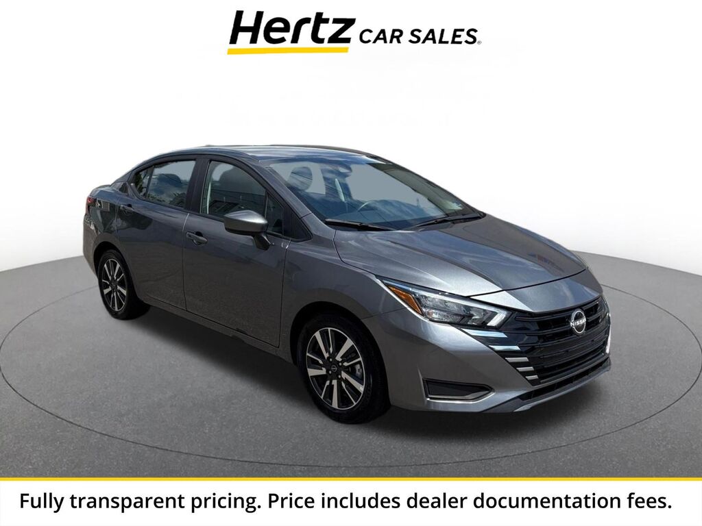 2025 Nissan Versa SV — photo 1 of 13