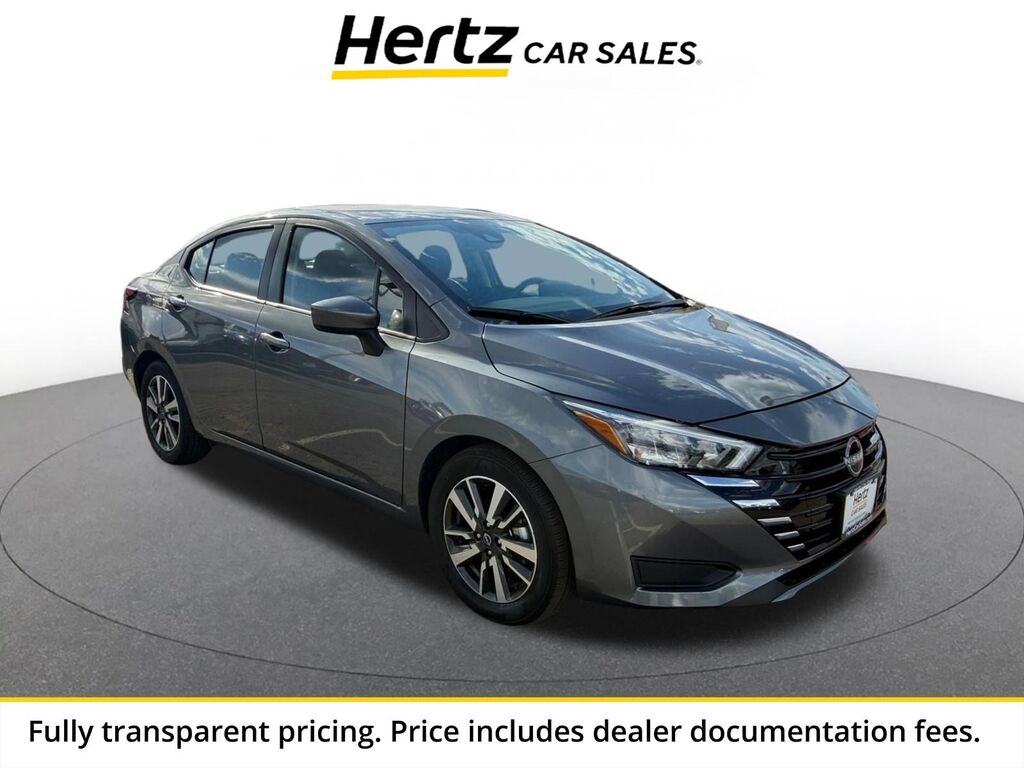 2025 Nissan Versa SV — photo 1 of 13