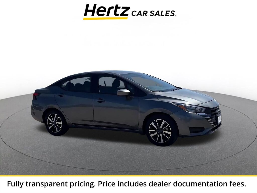 2025 Nissan Versa SV — photo 1 of 13