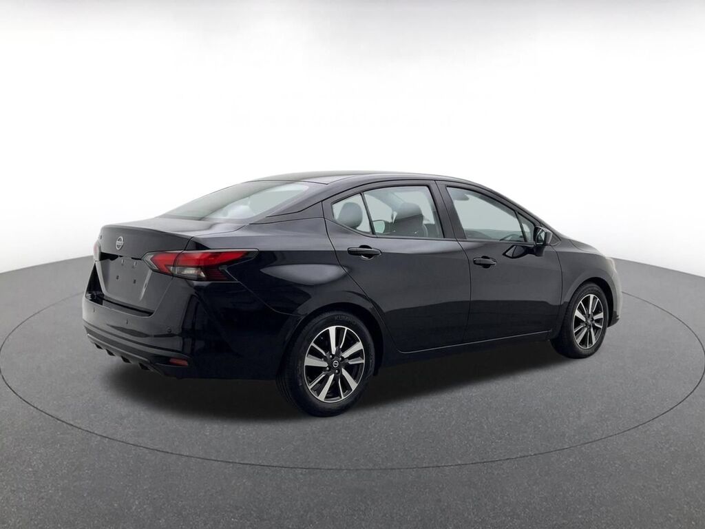 2025 Nissan Versa SV — photo 1 of 1