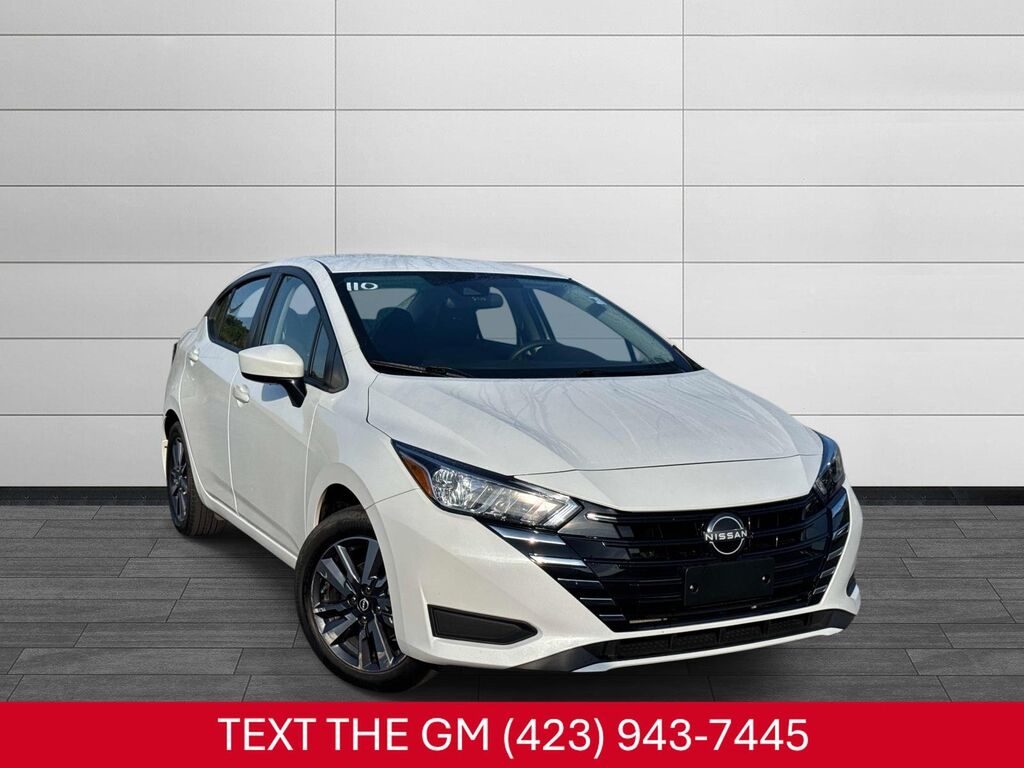 2024 Nissan Versa SV — photo 1 of 13