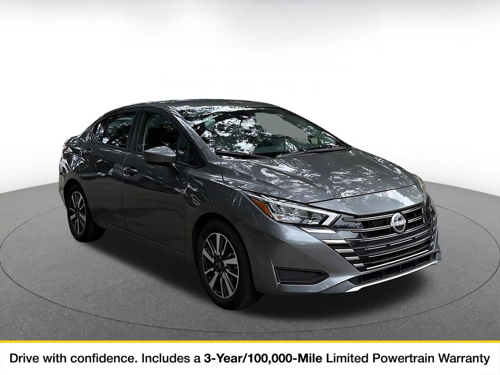 2025 Nissan Versa SV — photo 1 of 11