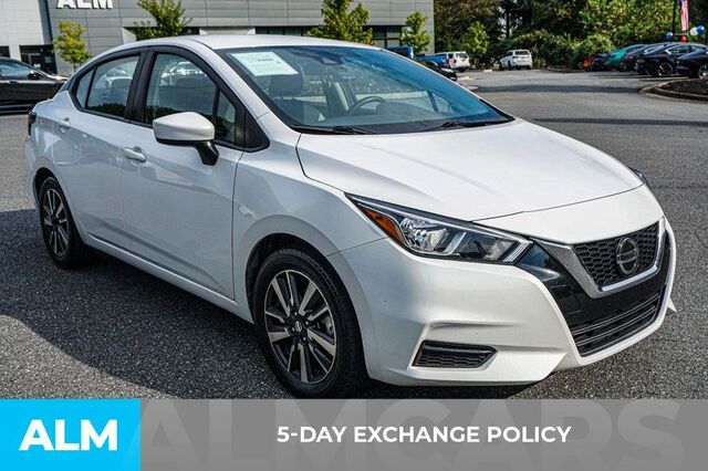 2022 Nissan Versa SV