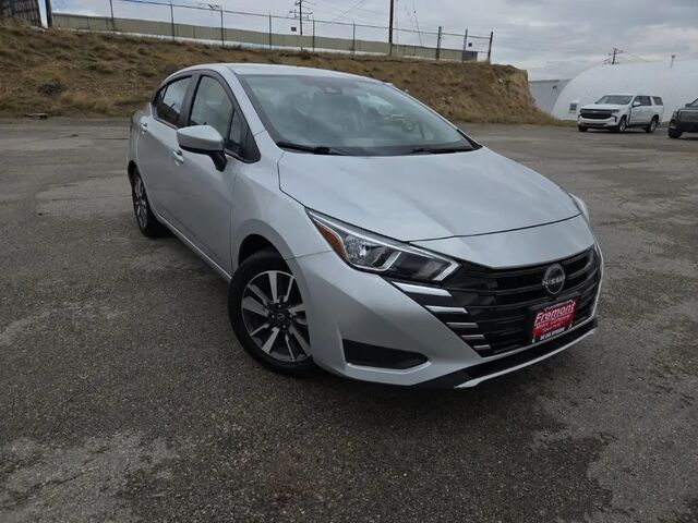 2024 Nissan Versa SV