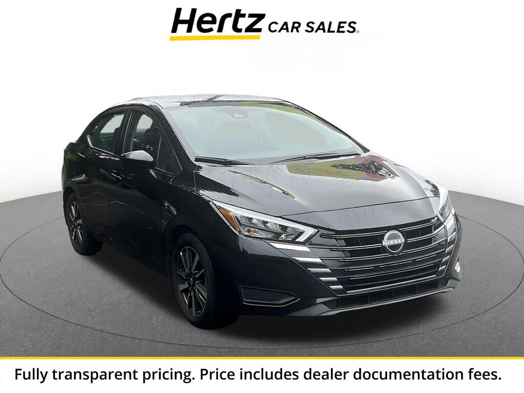 2025 Nissan Versa SV — photo 1 of 13
