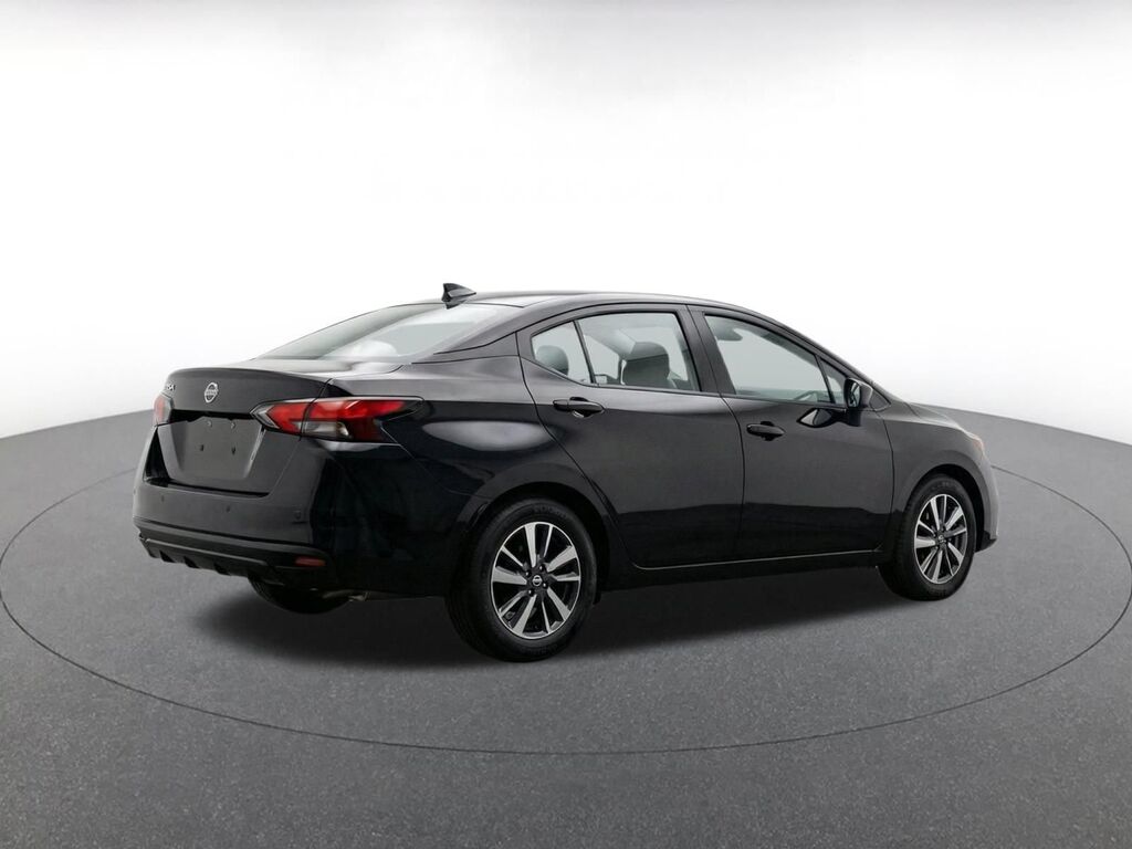 2025 Nissan Versa SV — photo 1 of 1