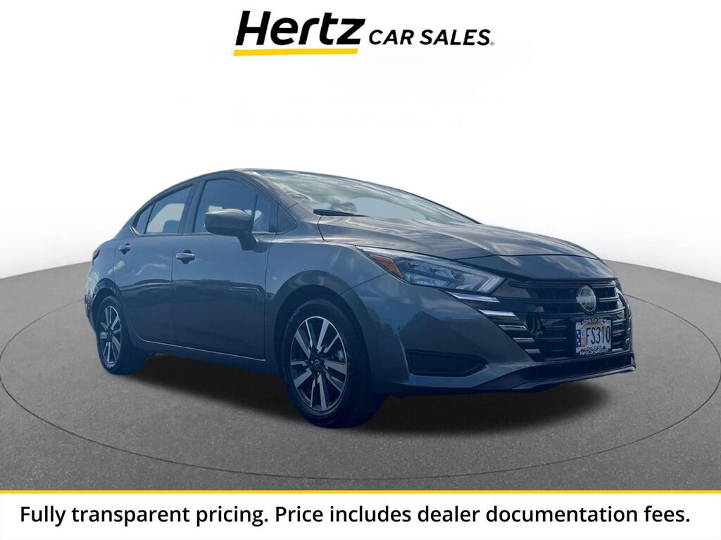 2025 Nissan Versa SV — photo 1 of 13