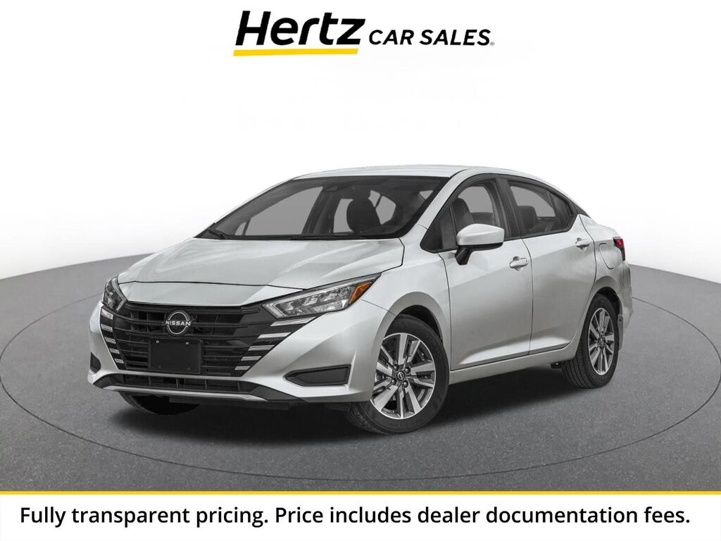 2025 Nissan Versa SV — photo 1 of 18