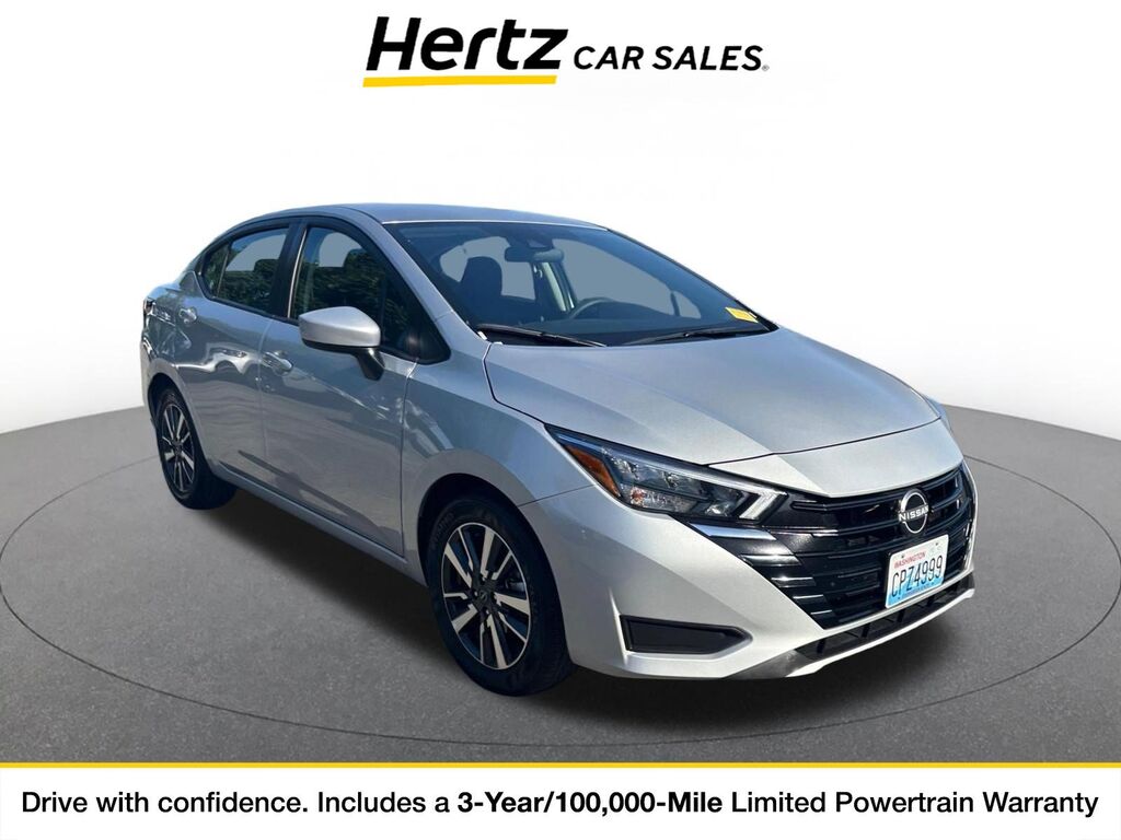 2025 Nissan Versa SV — photo 1 of 11