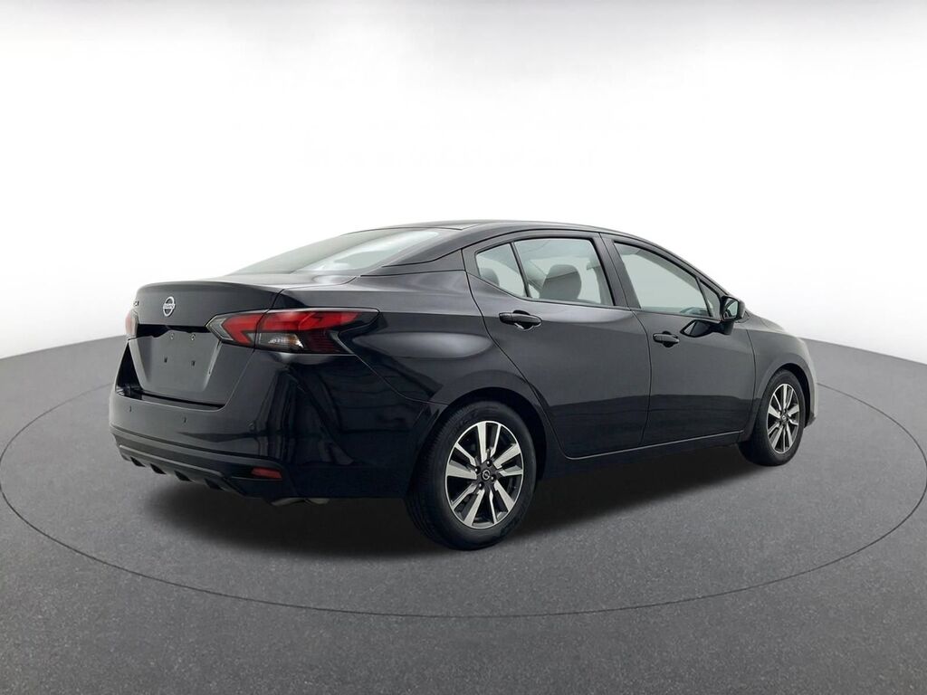 2025 Nissan Versa SV — photo 1 of 1