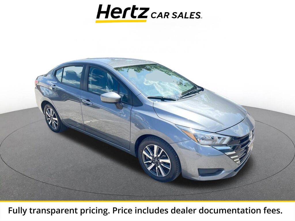 2025 Nissan Versa SV — photo 1 of 13