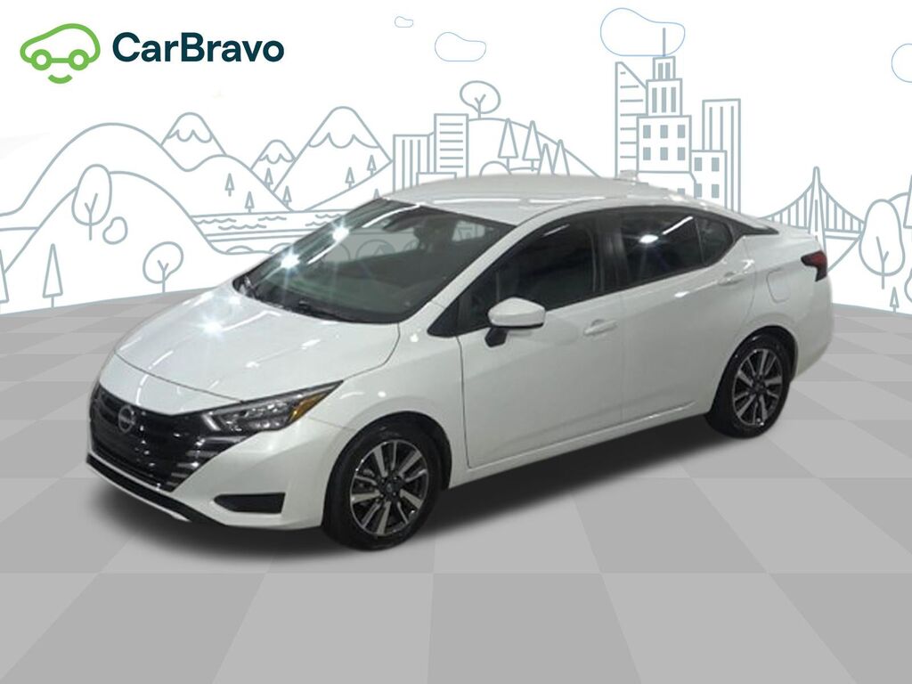 2025 Nissan Versa 1.6 SV — photo 1 of 7