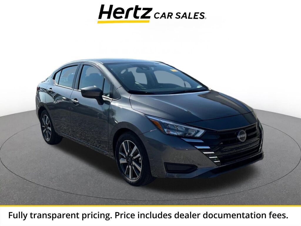 2025 Nissan Versa SV — photo 1 of 13