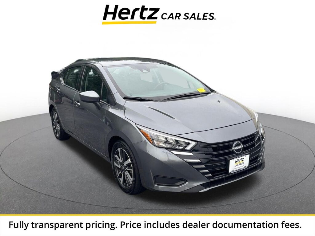 2025 Nissan Versa SV — photo 1 of 13