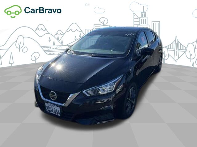 2022 Nissan Versa SV