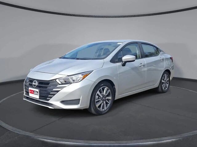 2023 Nissan Versa SV