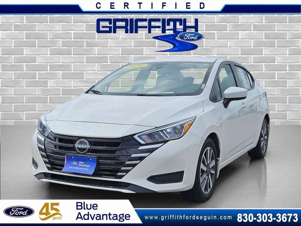 2024 Nissan Versa SV — photo 1 of 2