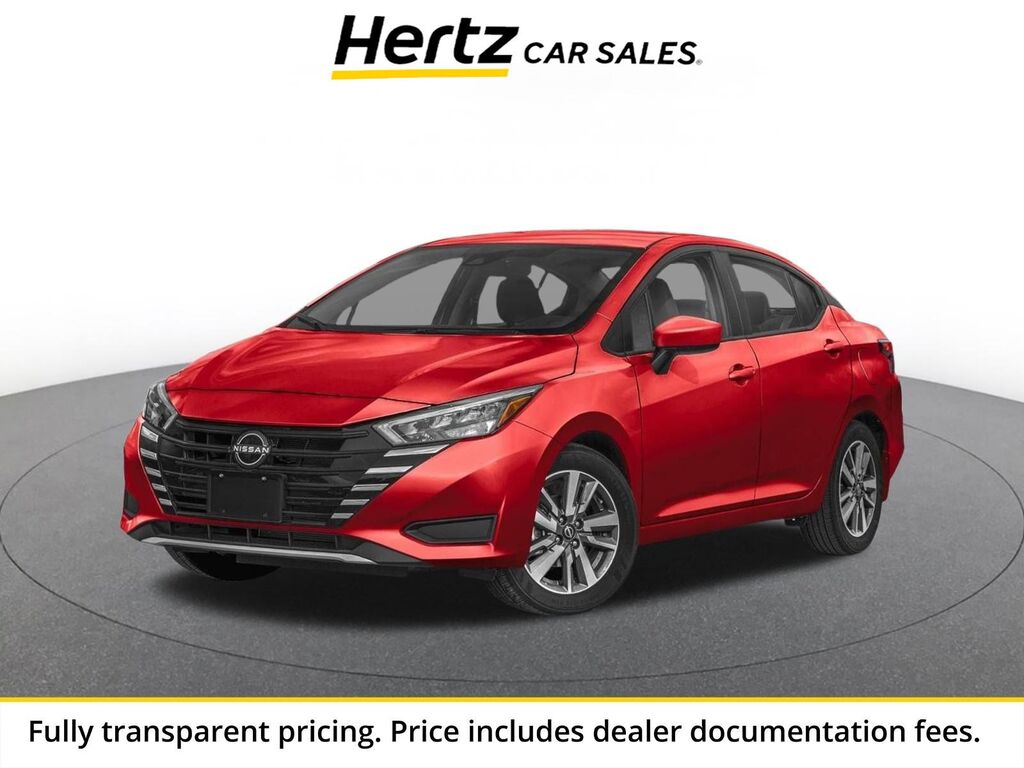2025 Nissan Versa SV — photo 1 of 5
