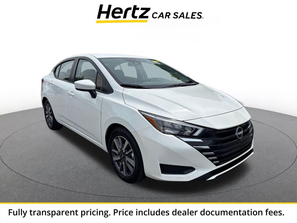 2025 Nissan Versa SV — photo 1 of 20