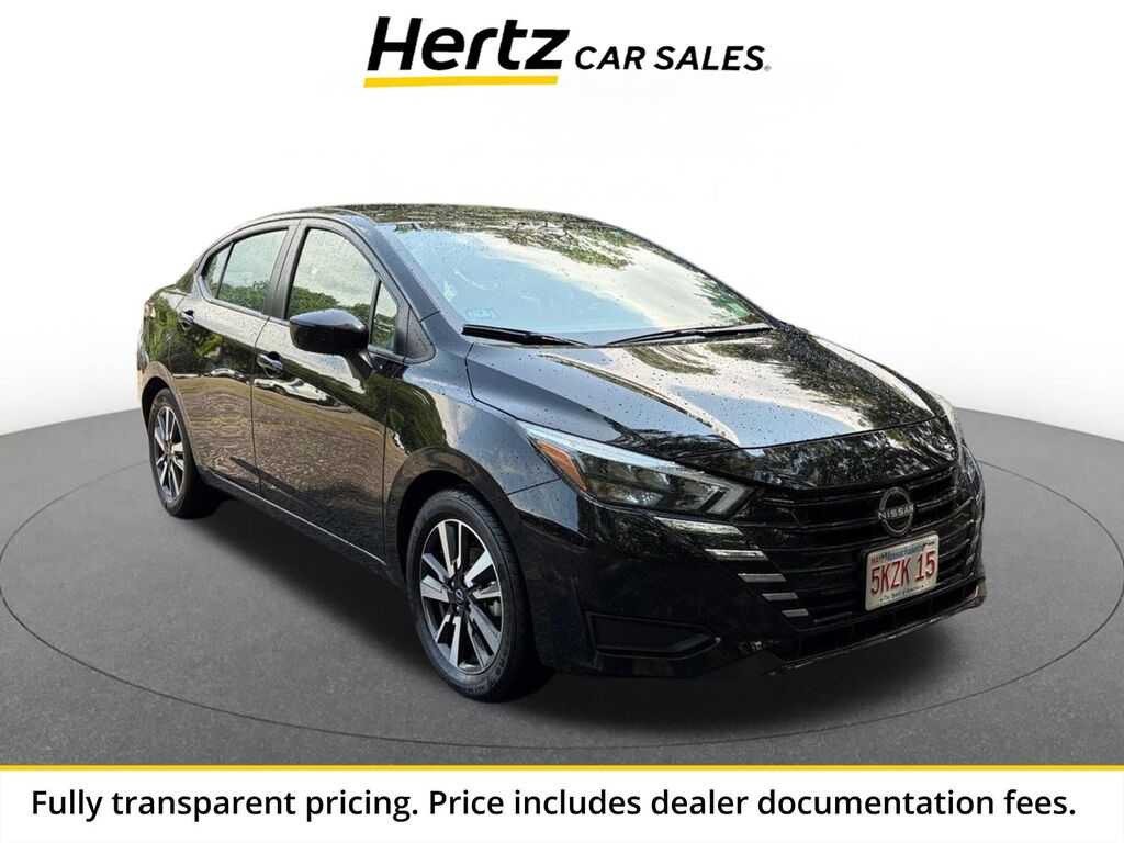 2025 Nissan Versa SV — photo 1 of 13