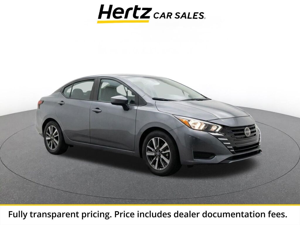2025 Nissan Versa SV — photo 1 of 23