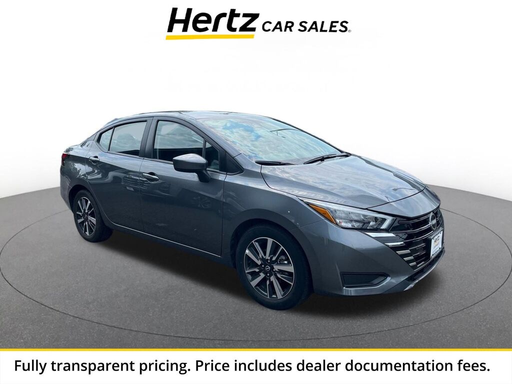 2025 Nissan Versa SV — photo 1 of 13