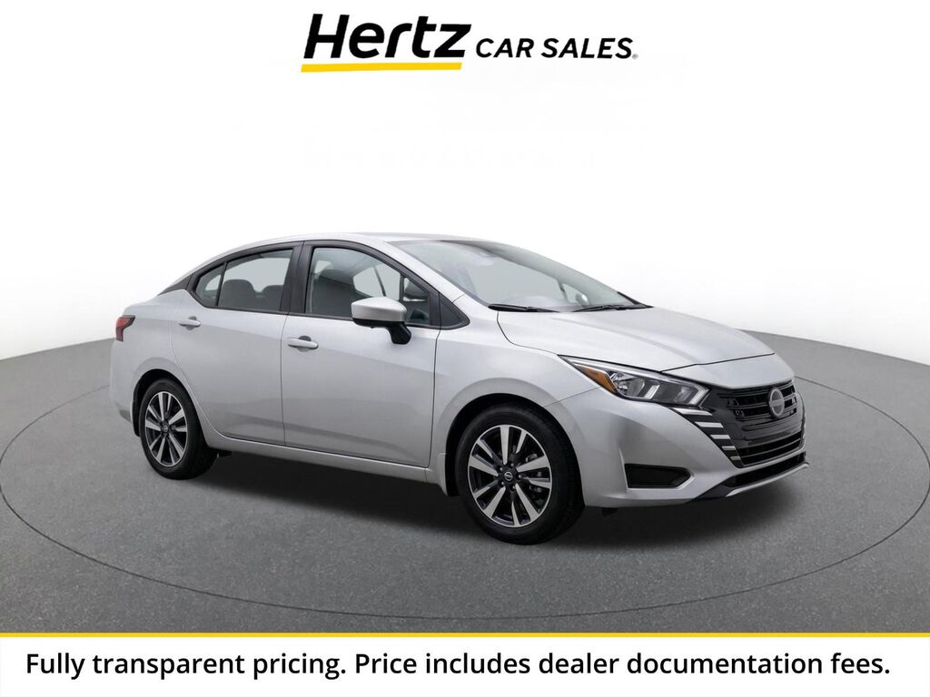 2025 Nissan Versa SV — photo 1 of 23