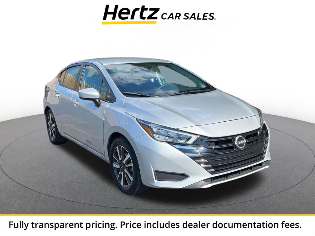 2025 Nissan Versa SV — photo 1 of 13