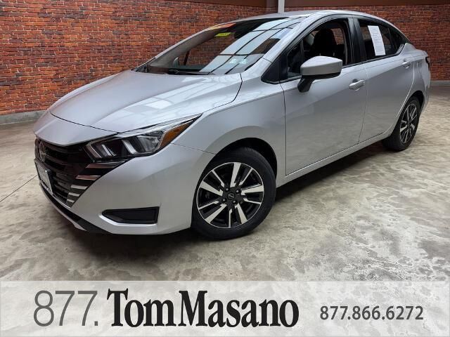 2024 Nissan Versa SV