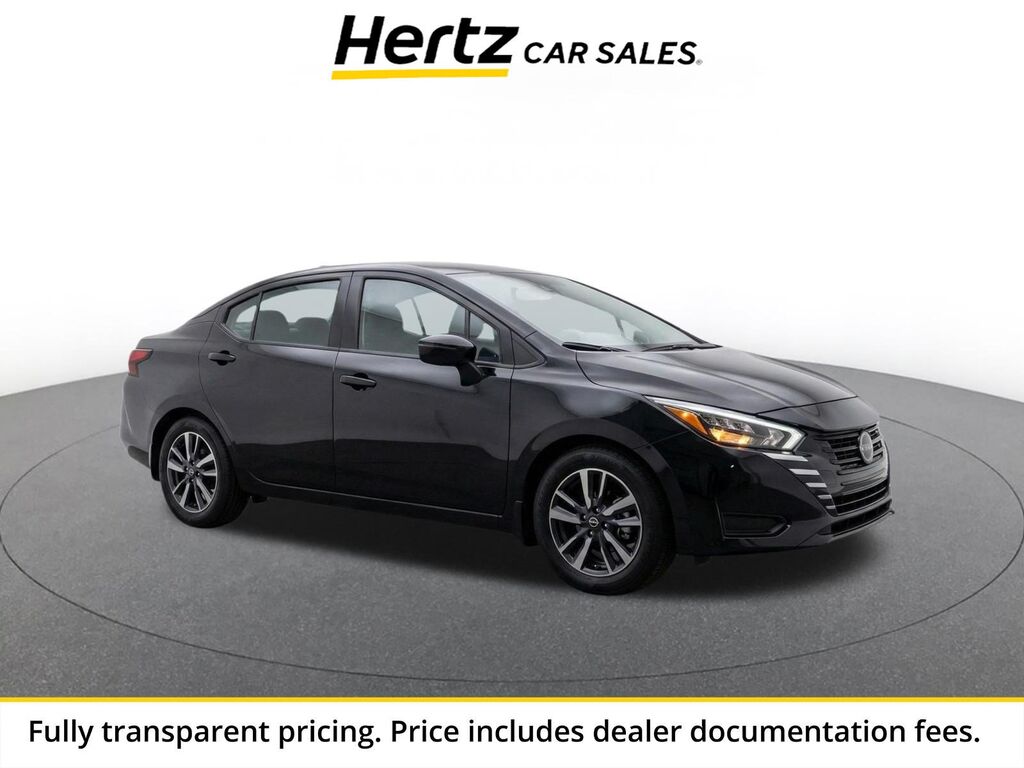 2025 Nissan Versa SV — photo 1 of 23