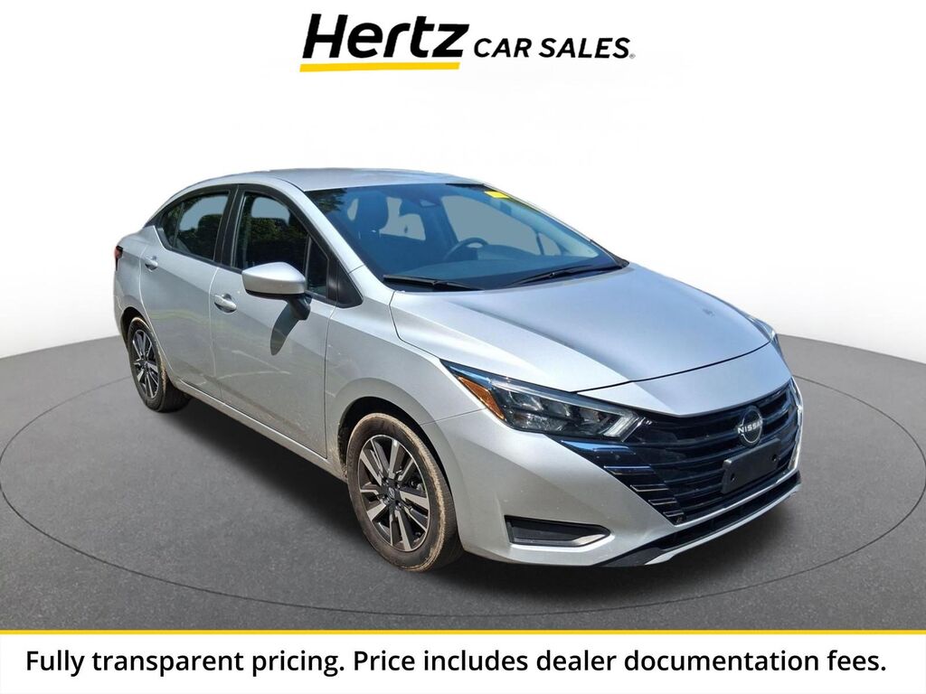 2025 Nissan Versa SV — photo 1 of 37