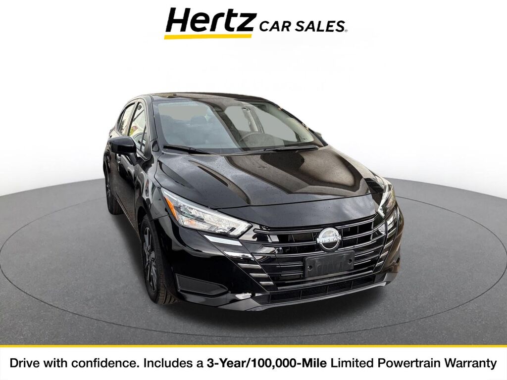 2025 Nissan Versa SV — photo 1 of 11