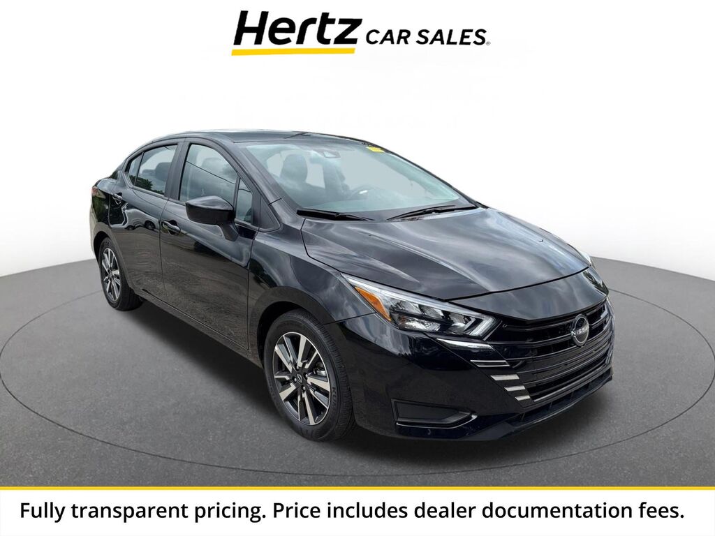 2025 Nissan Versa SV — photo 1 of 20