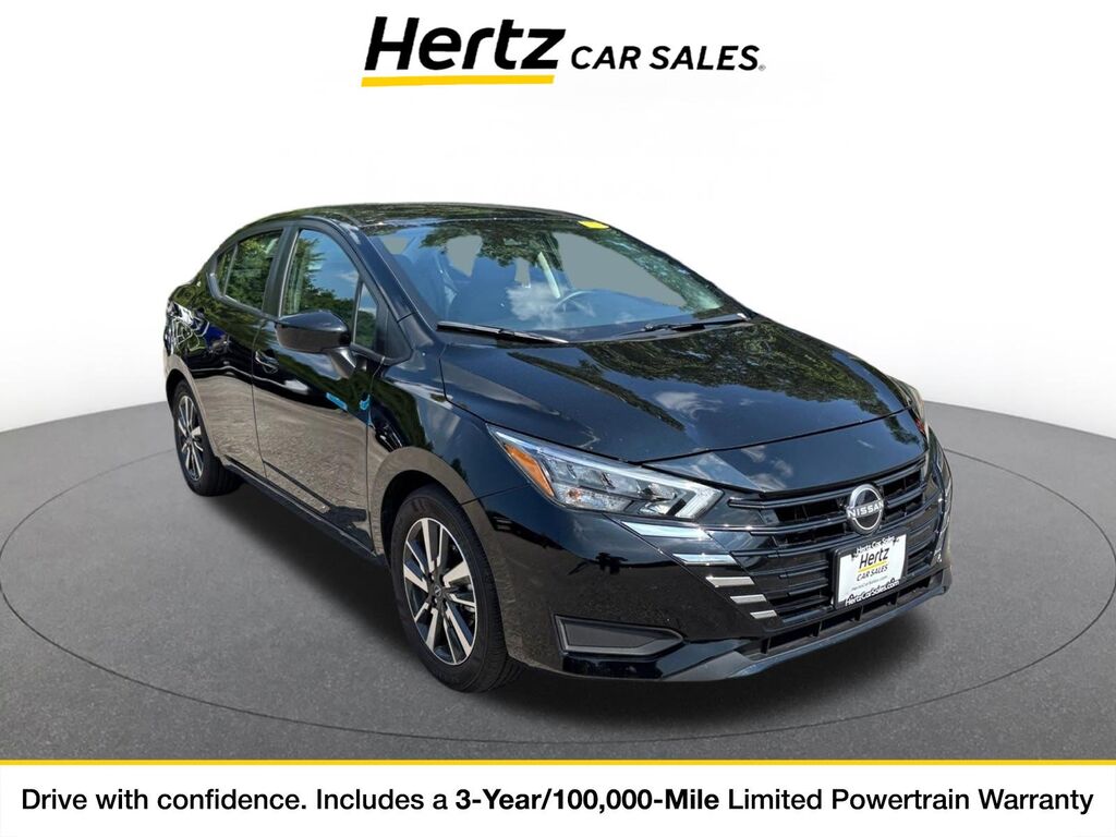 2025 Nissan Versa SV — photo 1 of 11