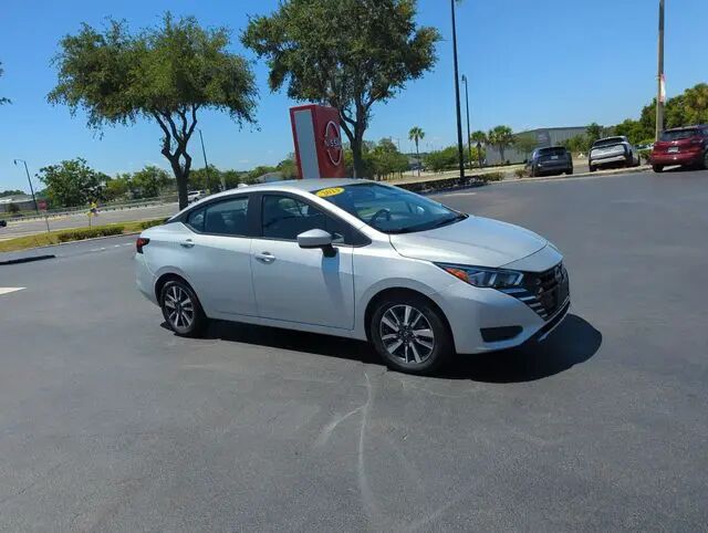 2023 Nissan Versa SV — photo 1 of 28