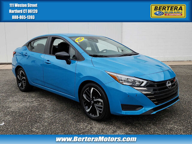 2025 Nissan Versa SR