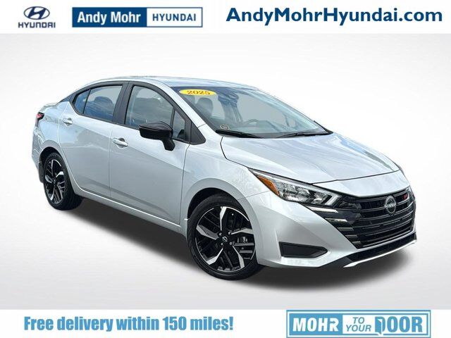 2025 Nissan Versa SR — photo 1 of 1