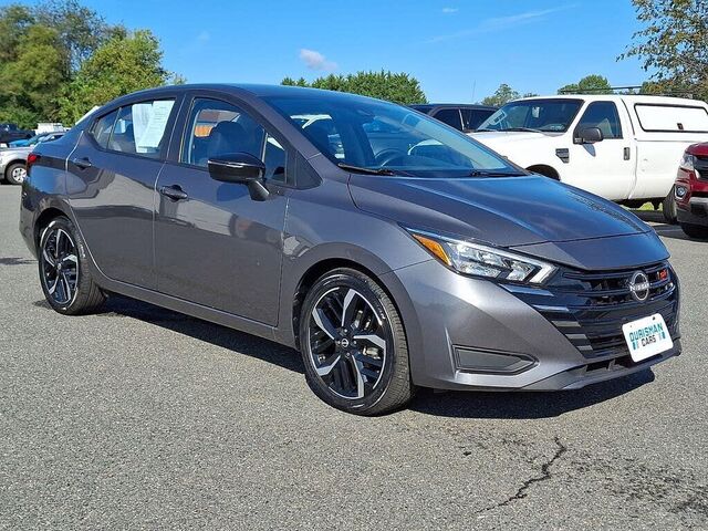 2024 Nissan Versa SR